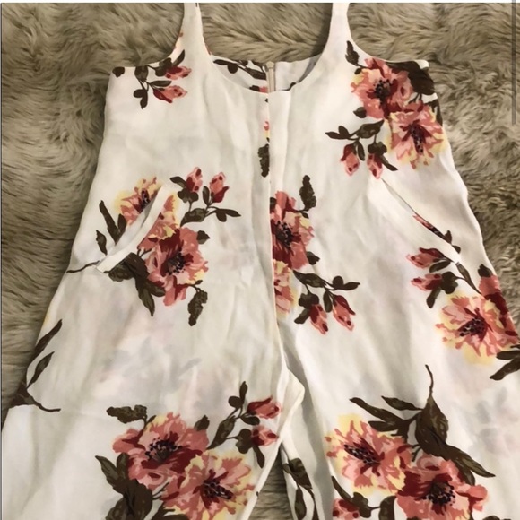 Flynn Skye Easy Ryder Jumper Floral Overalls - Picture 4 of 6